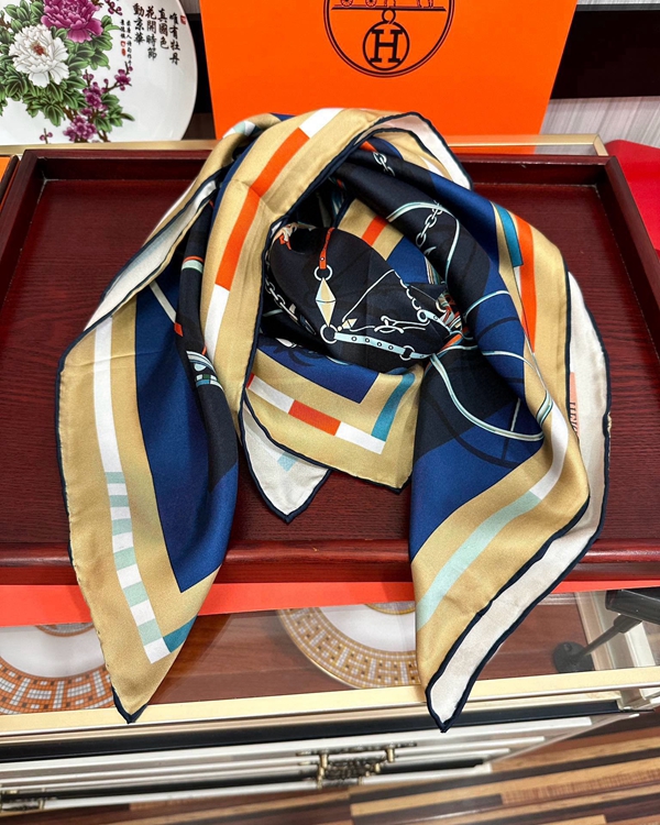 ブランドマフラー内部構造